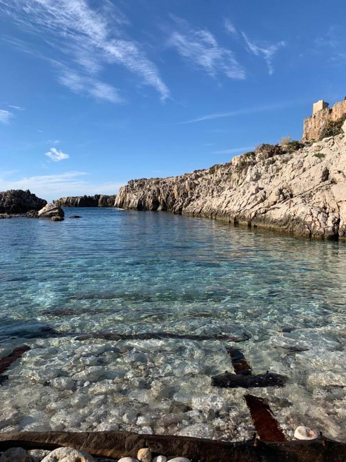 Casa Vacanza Tra Cielo E Mare Custonaci Exterior photo